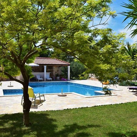Apartments Villa Barbara Sumartin Exterior foto